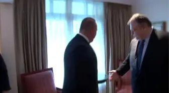 Çavuşoğlu, Yunanistanlı Mevkidaşı ile Bir Araya Geldi