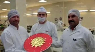 Cumhurbaşkanlığı Forslu Baklavayı Erdoğan'a Gönderdi