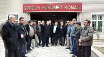 Devletten Ücretlerini Alamayan Servis Şoförleri Eylem Yaptı