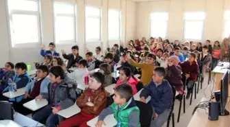 Van Büyükşehir Belediyesi'nden Öğrencilere Trafik Eğitimi