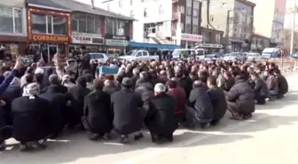 Yüksekova'daki Stk'lardan Sağduyu Çağrısı