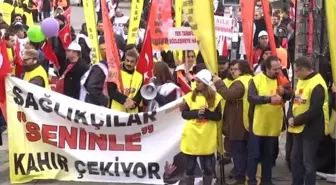 Aile Hekimlerinden 'Nöbet' Mitingi