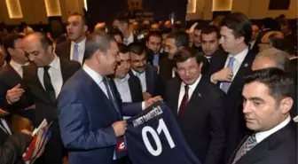 Davutoğlu: Biz Ayağa Kalktık mı Herkes Bize Selam Durur