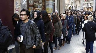 Orhan Pamuk'un İmza Gününe Yoğun İlgi