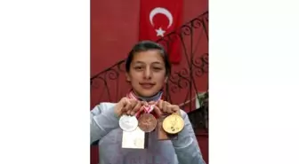 Hataylı Milli Atlet Emine Hatun Tuna Avrupa Şampiyonu Oldu