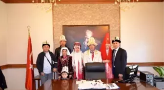 Kırgızlardan 'Teşekkür' Ziyareti