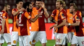 Galatasaray'da 6 Futbolcu Gönderiliyor