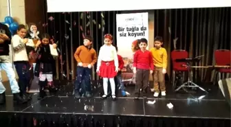 Lösemili Çocuklar Yeni Yıl Partisinde Biraraya Geldi