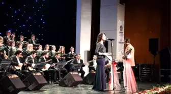 Neşet Ertaş Konserle Anıldı