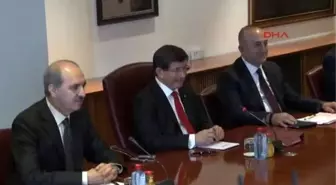 Davutoğlu, Makedon Mevkidaşı ile Heyetler Arası Görüşmede Bulundu