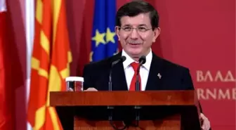 Başbakan Davutoğlu Makedonya'da