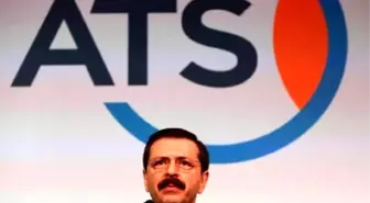 Hisarcıklıoğlu, Kürsüye Yürüyen AK Partili Vekili Övdü: Helal Olsun