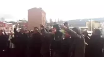 Sarıkamış Adliyesinde Olay: 17 Gözaltı