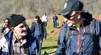 Asırlık Ramazan Dede, Asırlık Okulun Yürüyüşüne Katıldı