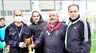 Lösemili Tugay Yılın Futbolcusu