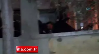 İzmir'de Sobadan Zehirlenen Yaşlı Çift Ölü Bulundu