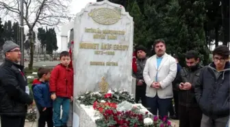 Mehmet Akif Ersoy Mezarı Başında Anıldı