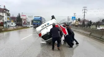 Takla Atan Otomobili 8 Kişi Çevirdi