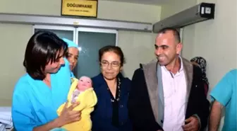 Adana'da Yeni Yılın İlk Bebeği 'Hasan Düzgün Babayiğit' Oldu