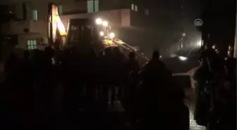 Cizre'deki Hendekler Kapatılıyor