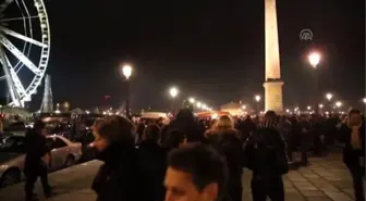 Fransa'da Coşkulu Yeni Yıl Kutlaması