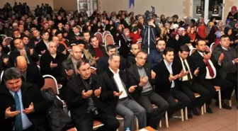 Mekke'nin Fethi Dualarla Kutlandı