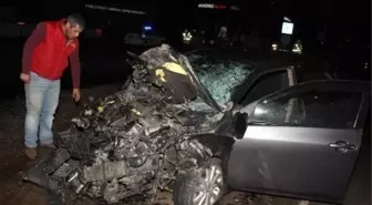 Samsun'da Otomobil Midibüs ile Çarpıştı: 3 Yaralı
