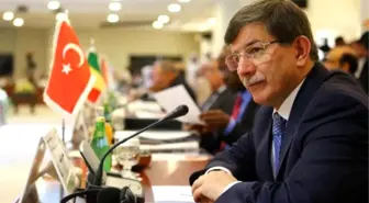 Başbakan Davutoğlu Gayrimüslimlerle Yeni Yıl Yemeğinde