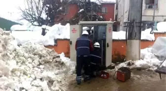Yoğun Kara Rağmen Uedaş Ekipleri İmdada Yetişti