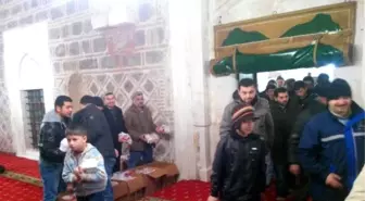 Küre Şefkat Derneği 700 Kişiye Kandil Simidi İkram Etti