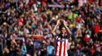 Fernando Torres Taraftarın Huzuruna Çıktı