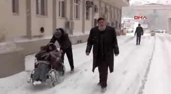 Yozgat'ta Kar Yolları Kapadı