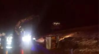 Bursa'da Servis Aracı Devrildi: 1 Ölü, 16 Yaralı