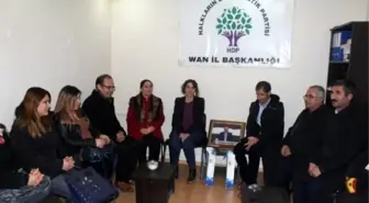 Eş Başkanlardan Hdp'ye Ziyaret