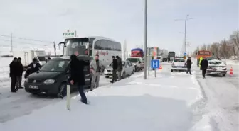 Sivas'ta Kapalı Yollar Ulaşıma Açıldı