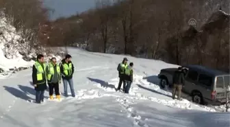 Yalova'da Yaban Hayvanları İçin Doğaya Yem Bırakıldı