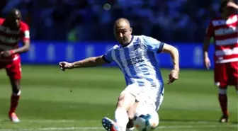 Amrabat Malaga'yı Sırtlıyor