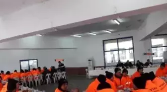 Temizlik Personeline Moral Yemeği