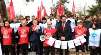 Burdur'daki Memurlar da Bordro Yaktı