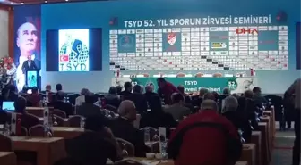 Hakem Penceresinden Türk Futbolculara ve Taraftarlara Eleştiri