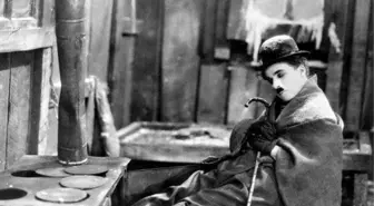 İzmir Sanat'ta 'Charlie Chaplin Günü'