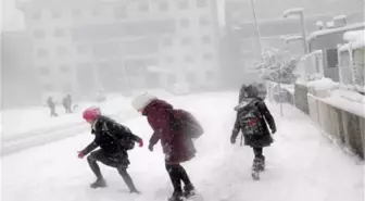 '20 Yılın En Çetin Kışı Olacak' Tahmini Meteorolojiyi İsyan Ettirdi