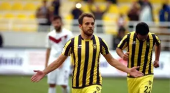 Bucaspor, İskender'i Satmıyor