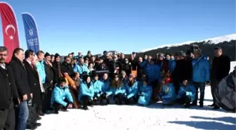 Uludağ'da Atlı Kızak Şampiyonası Nefes Kesti