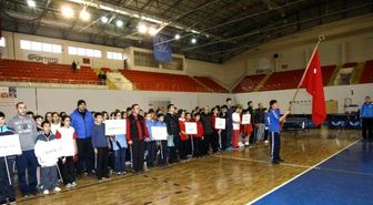 Trabzon'da Analig Masa Tenisi Müsabakaları Sona Erdi