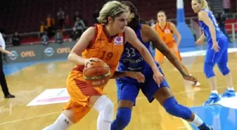 Galatasaray Odeabank, Dinamo Kursk'u 91-87 Yendi