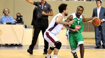 Konyasporlu Joshua Mayo'nun Türkiye'ye Girişi Yasaklandı