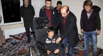 Üniversiteli Öğrencilerden Engellilere Destek