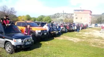 Zeytin Tarlasını Off Road Parkuruna Çevirdi