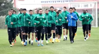 Akhisar, İkinci Devreye 3 Eksik ile Başlıyor